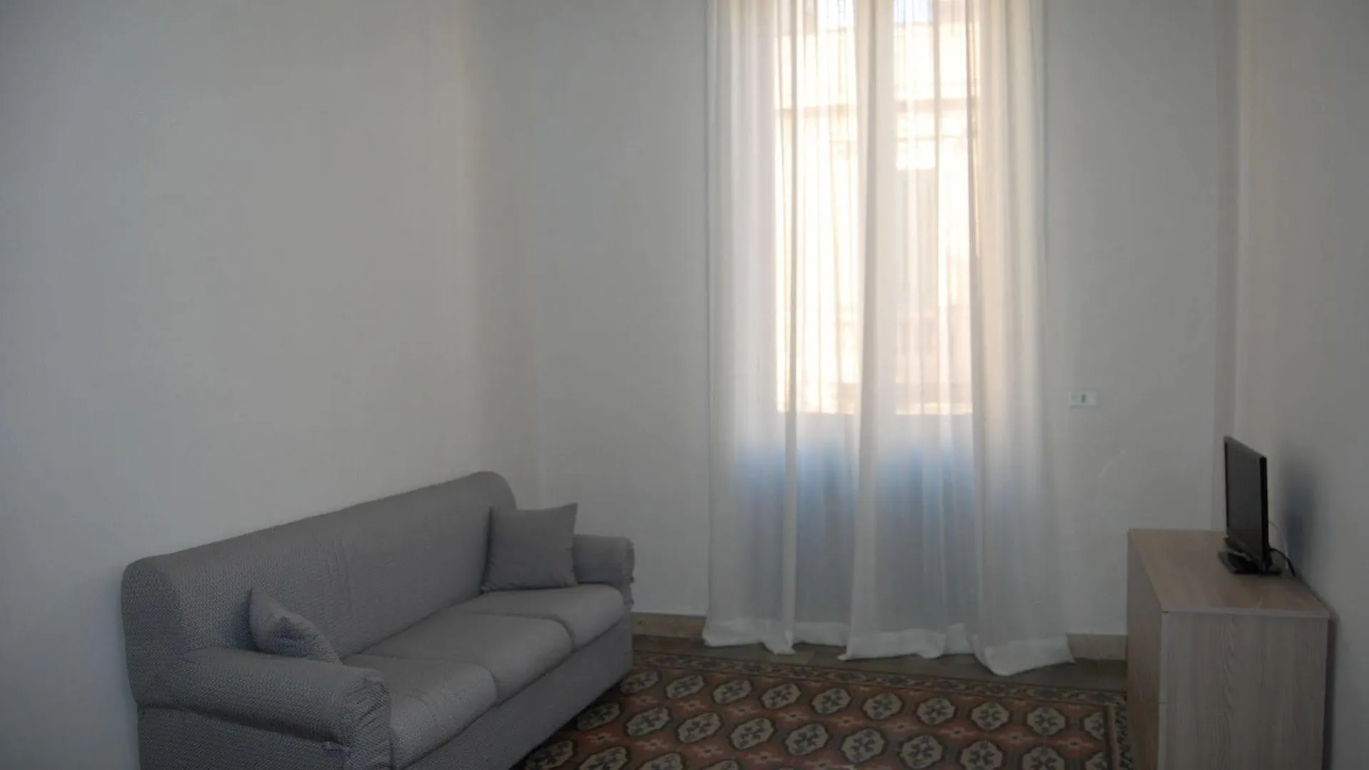 Hotel B&B H224 Reggio Calabria